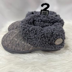 Women’s Grey Muk Luks Slippers